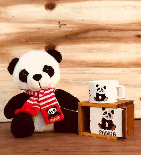 Ponçik Peluş Ayıcık Ve Panda Kutulu Kupa Hediye Seti